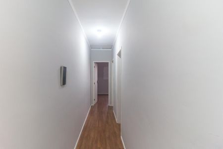 Casa para alugar com 160m², 3 quartos e 2 vagas Casa para alugar com 160m², 3 quartos e 2 vagasCorredor
