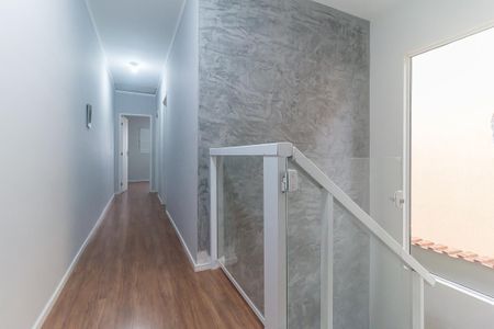 Casa para alugar com 160m², 3 quartos e 2 vagas Casa para alugar com 160m², 3 quartos e 2 vagasCorredor