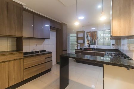 Casa para alugar com 160m², 3 quartos e 2 vagas Casa para alugar com 160m², 3 quartos e 2 vagasCozinha