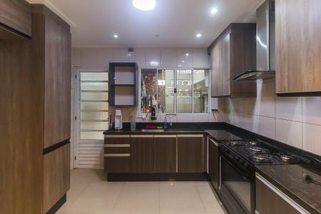 Casa para alugar com 160m², 3 quartos e 2 vagas Casa para alugar com 160m², 3 quartos e 2 vagasCozinha