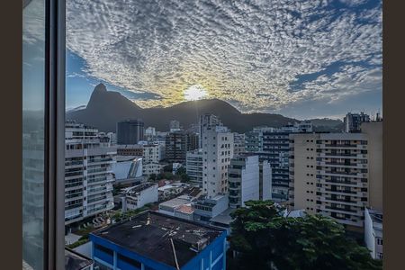 Apartamento à venda com 47m², 1 quarto e 1 vaga