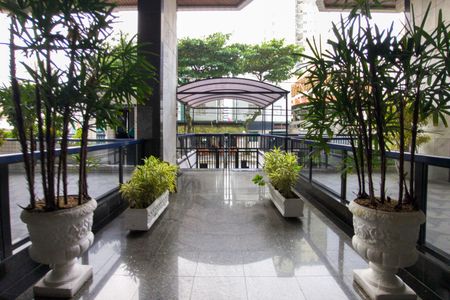 Apartamento para alugar com 149m², 2 quartos e 2 vagas Apartamento para alugar com 149m², 2 quartos e 2 vagasEntrada