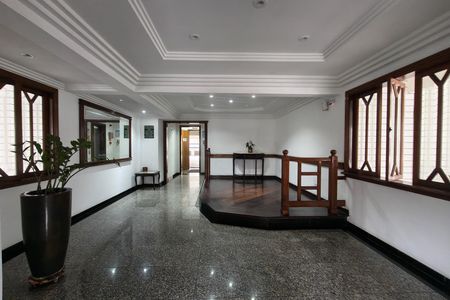 Apartamento para alugar com 149m², 2 quartos e 2 vagas Apartamento para alugar com 149m², 2 quartos e 2 vagasHall de entrada