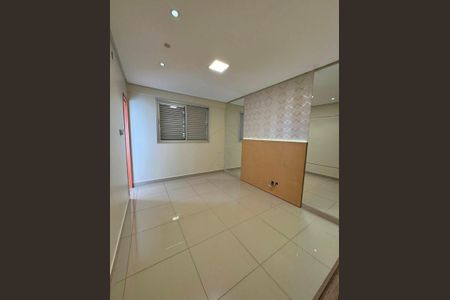 Quarto de apartamento à venda com 3 quartos, 85m² em Jardim Atlantico, Goiânia