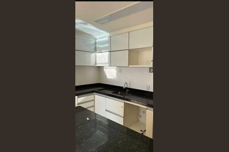 Cozinha de apartamento à venda com 3 quartos, 85m² em Jardim Atlantico, Goiânia