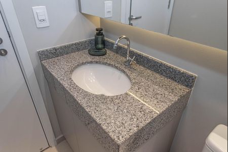 Studio à venda com 25m², 1 quarto e sem vaga Studio à venda com 25m², 1 quarto e sem vagaBanheiro