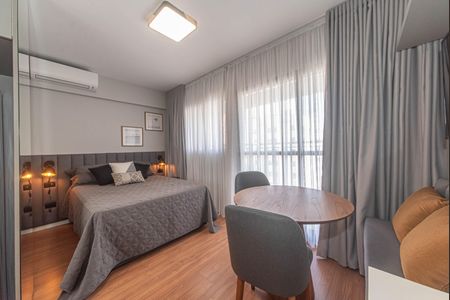 Quarto de kitnet/studio à venda com 1 quarto, 25m² em Campo Belo, São Paulo