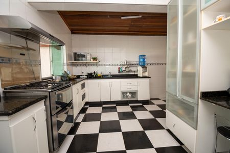 Casa à venda com 200m², 3 quartos e 3 vagasCozinha