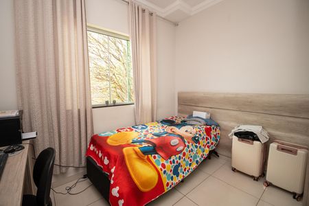 Casa à venda com 200m², 3 quartos e 3 vagasQuarto 2