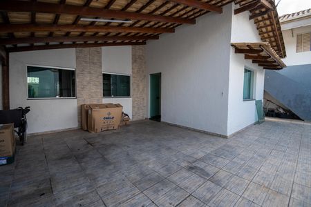 Casa à venda com 200m², 3 quartos e 3 vagasGaragem