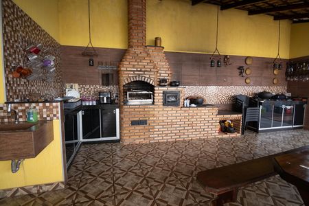 Casa à venda com 200m², 3 quartos e 3 vagasÁrea gourmet