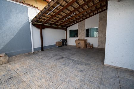 Casa à venda com 200m², 3 quartos e 3 vagasGaragem