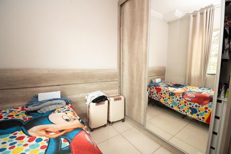 Casa à venda com 200m², 3 quartos e 3 vagasQuarto 2