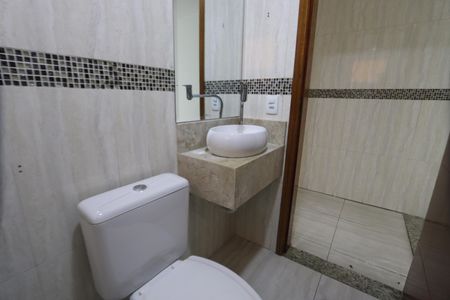 Casa à venda com 350m², 3 quartos e 4 vagasLavabo