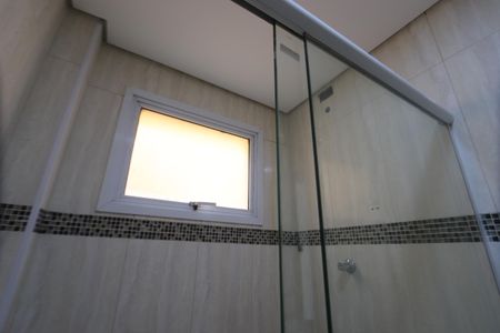 Casa à venda com 350m², 3 quartos e 4 vagasBanheiro da Suíte