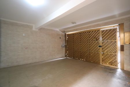Casa à venda com 350m², 3 quartos e 4 vagasGaragem