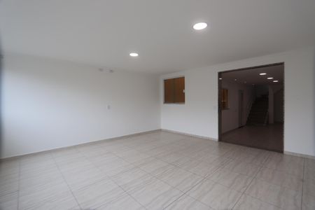 Casa à venda com 350m², 3 quartos e 4 vagasSala 2