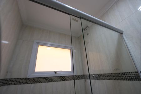 Casa à venda com 350m², 3 quartos e 4 vagasBanheiro Social