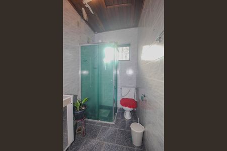 Casa à venda com 300m², 4 quartos e 2 vagasBanheiro