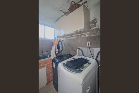 Casa à venda com 300m², 4 quartos e 2 vagasÁrea de Serviço