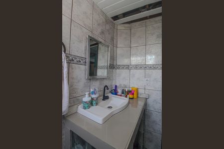 Casa à venda com 300m², 4 quartos e 2 vagasBanheiro 3