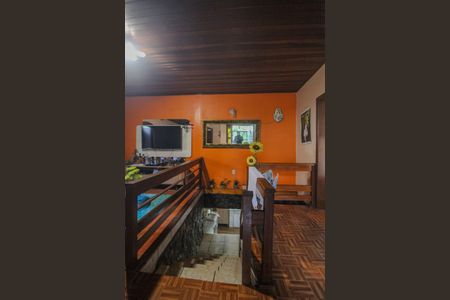 Casa à venda com 300m², 4 quartos e 2 vagasEscada