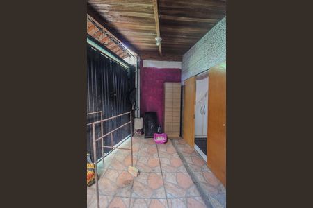 Casa à venda com 300m², 4 quartos e 2 vagasHall de entrada