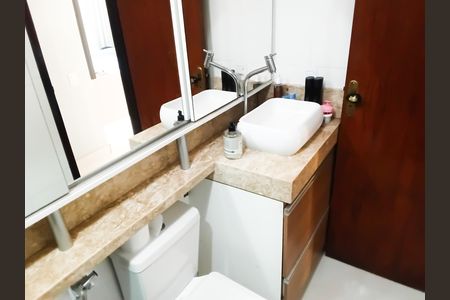 Apartamento à venda com 128m², 2 quartos e 1 vaga