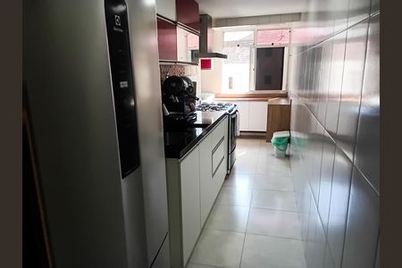 Apartamento à venda com 128m², 2 quartos e 1 vaga