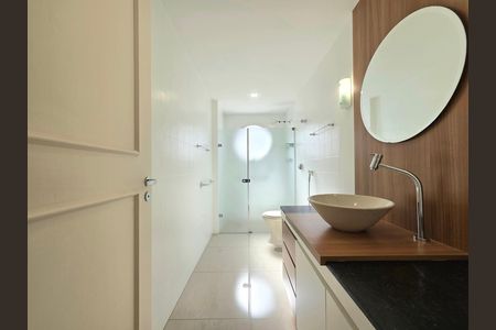 Apartamento à venda com 106m², 3 quartos e 1 vagaBanheiro Social