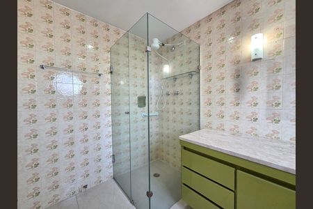 Apartamento à venda com 106m², 3 quartos e 1 vagaBanheiro da Suíte