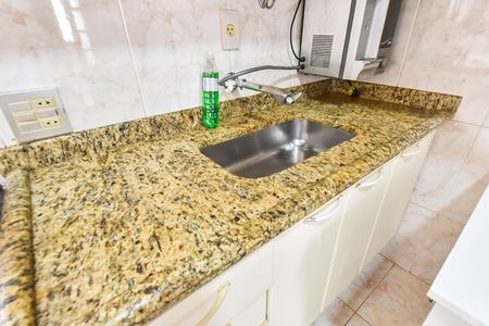 Apartamento à venda com 76m², 2 quartos e 2 vagas Apartamento à venda com 76m², 2 quartos e 2 vagasCozinha