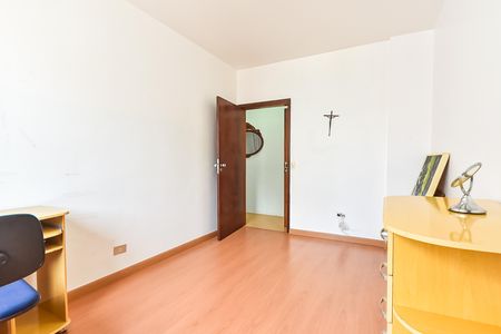 Apartamento à venda com 76m², 2 quartos e 2 vagas Apartamento à venda com 76m², 2 quartos e 2 vagasQuarto 1