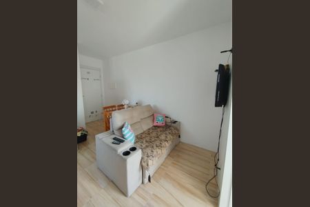 Sala de apartamento à venda com 2 quartos, 37m² em Parque das Nações, Santo André