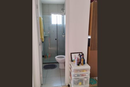 Banheiro  de apartamento à venda com 2 quartos, 37m² em Parque das Nações, Santo André