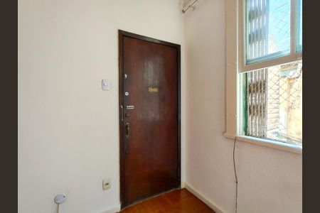 Apartamento para alugar com 101m², 2 quartos e 1 vaga