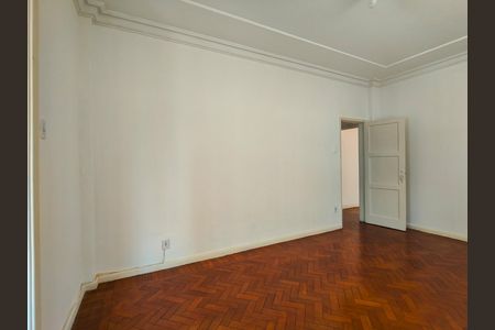 Apartamento para alugar com 101m², 2 quartos e 1 vaga