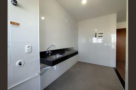Cozinha de apartamento para alugar com 2 quartos, 54m² em Jardim Itu Planalto, Porto Alegre