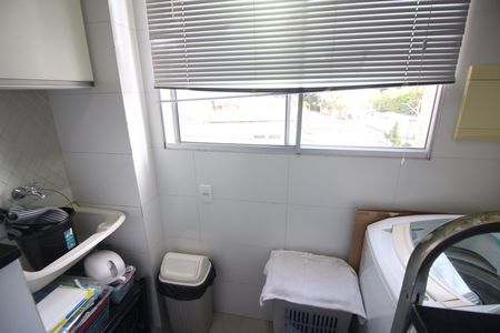 Apartamento à venda com 79m², 3 quartos e 2 vagasCozinha e Área de Serviço