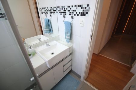 Apartamento à venda com 79m², 3 quartos e 2 vagasBanheiro