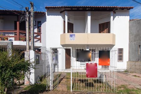 Casa para alugar com 84m², 3 quartos e sem vaga Casa para alugar com 84m², 3 quartos e sem vagaFachada