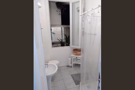 Apartamento à venda com 70m², 2 quartos e 1 vagaBanheiro 
