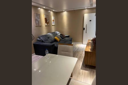 Sala de apartamento para alugar com 2 quartos, 68m² em Picanço, Guarulhos