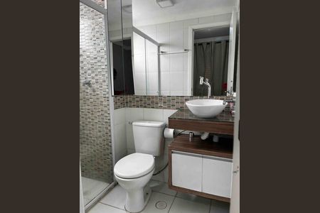 Apartamento para alugar com 68m², 2 quartos e 1 vaga Apartamento para alugar com 68m², 2 quartos e 1 vagaBanheiro
