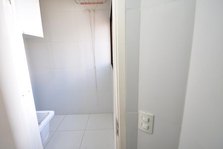 Apartamento à venda com 81m², 2 quartos e 1 vagaBanheiro de serviço