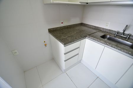 Apartamento à venda com 81m², 2 quartos e 1 vagaCozinha