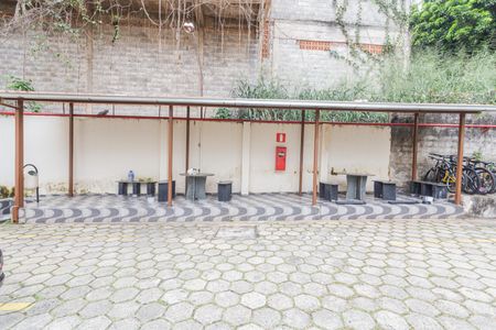 Apartamento à venda com 60m², 3 quartos e 1 vaga Apartamento à venda com 60m², 3 quartos e 1 vagaÁrea Comum