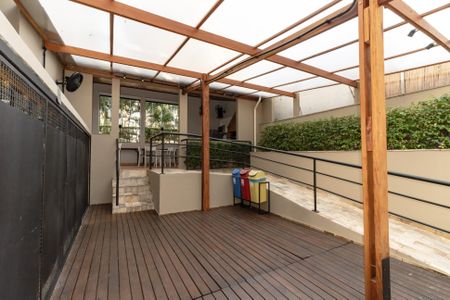 Apartamento para alugar com 33m², 1 quarto e 1 vaga Apartamento para alugar com 33m², 1 quarto e 1 vagaÁrea comum - Churrasqueira