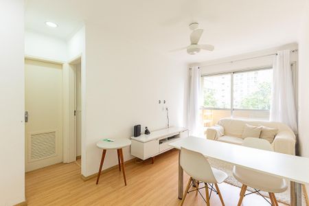 Sala de apartamento para alugar com 1 quarto, 33m² em Vila Uberabinha, São Paulo