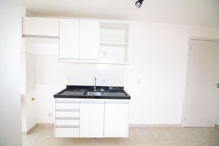 Apartamento à venda com 39m², 2 quartos e sem vaga Apartamento à venda com 39m², 2 quartos e sem vagaCozinha e Área de Serviço